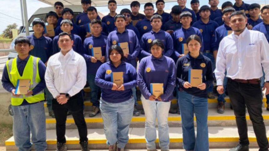 Reforzando la conexión entre la educación y el trabajo: Programa de Vinculación de Komatsu Cummins llega a más de 3.200 estudiantes