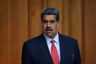 Maduro inicia su tercer mandato en Venezuela ante desafíos y tensiones