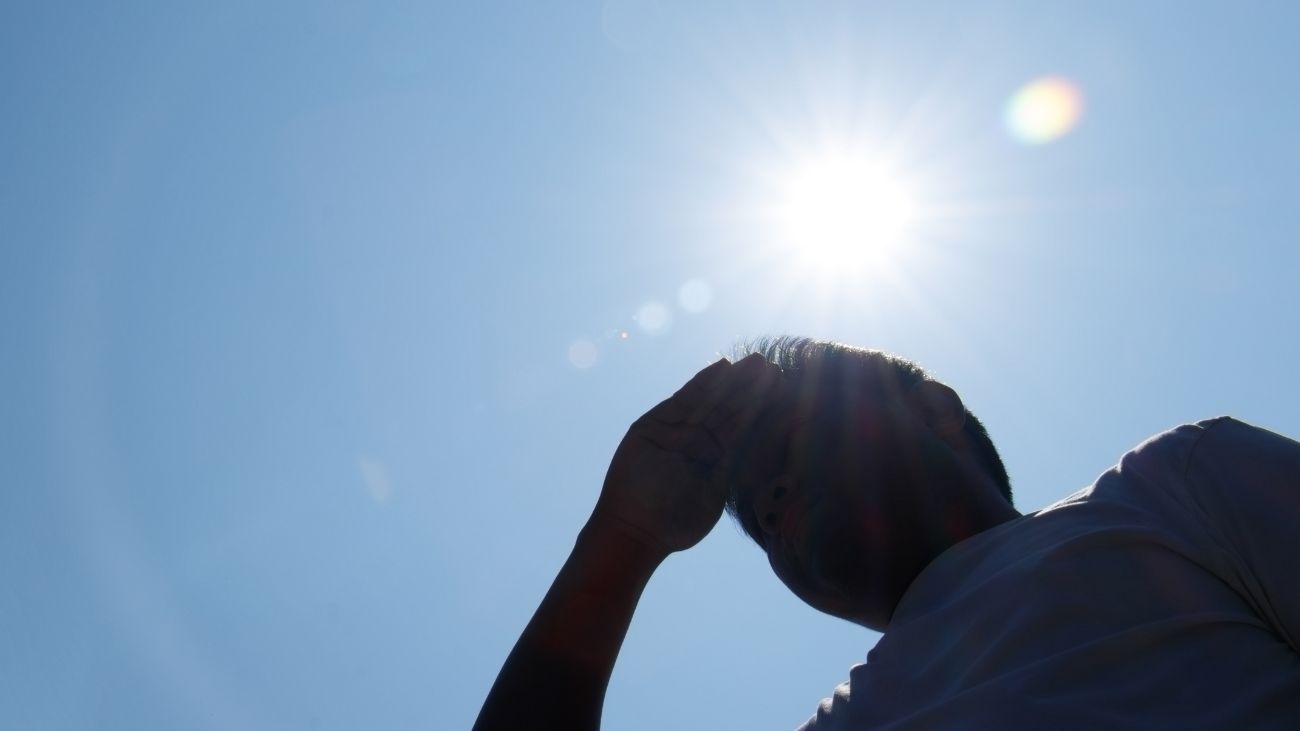 Alerta Roja por Calor Intenso en 5 Regiones de Chile Alerta Roja por Calor Intenso en 5 Regiones de Chile