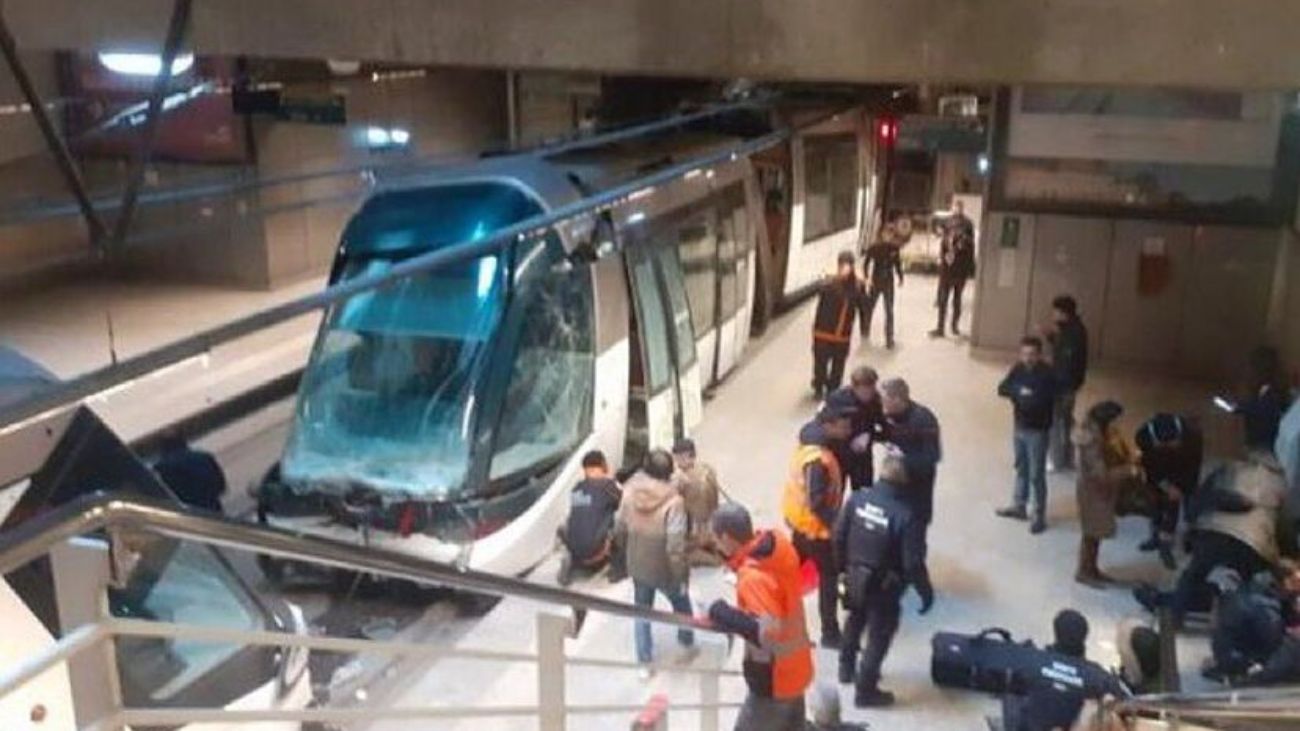 Colisión de tranvías en Estrasburgo deja 50 heridos: la crónica completa Colisión de tranvías en Estrasburgo deja 50 heridos: la crónica completa
