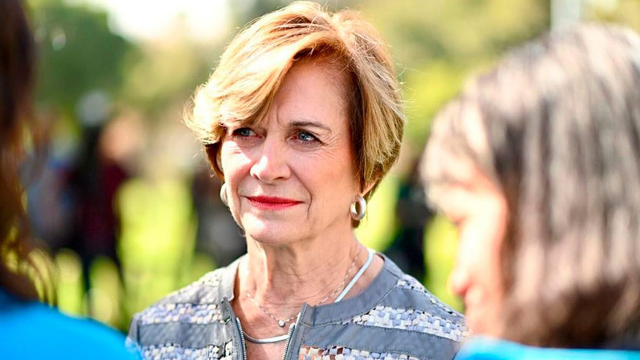 Evelyn Matthei respaldará acuerdo en pensiones pese a cuestionamientos previos