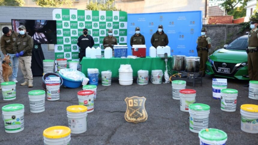 Detienen a mexicanos con 844 kilos de metanfetamina en Chile