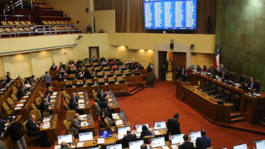 Proyecto de ley para extender subsidio eléctrico recibe respaldo transversal