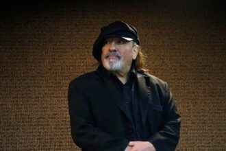 Ingreso a Clínica: Miguel "Negro" Piñera Continúa su Tratamiento Oncológico