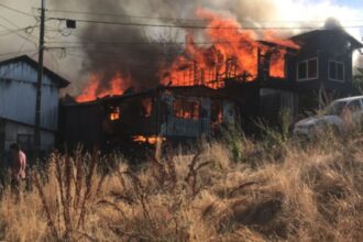 Incendio en Temuco deja cuatro viviendas destruidas: investigan las causas