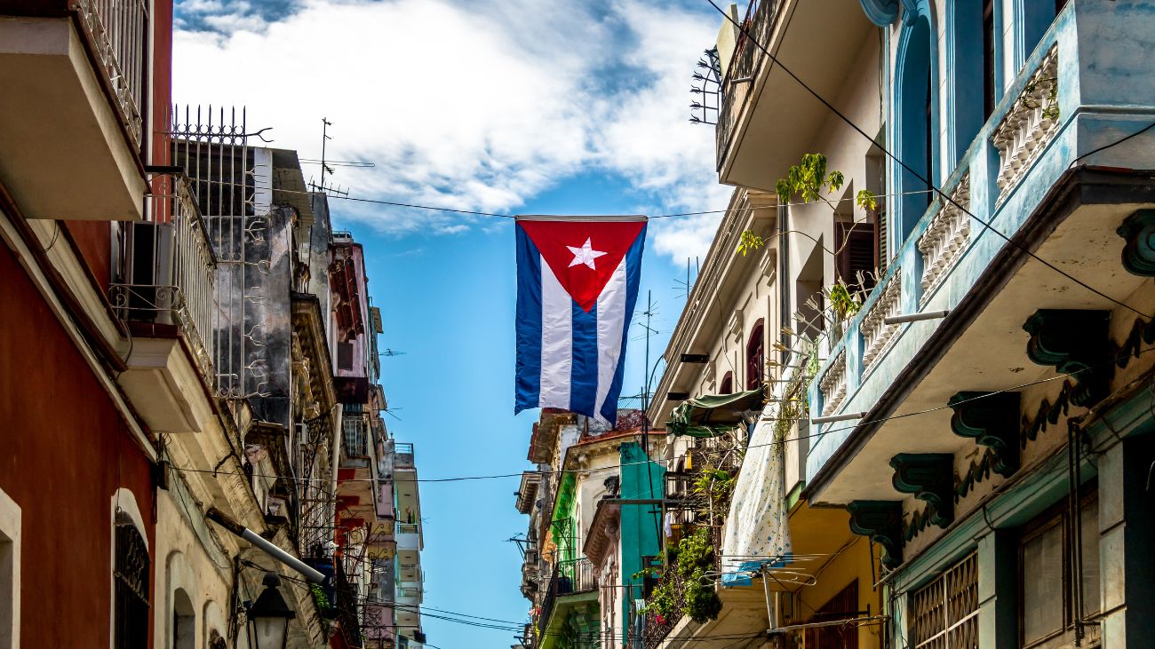 Cuba libera a 553 presos tras cambio de política de EE.UU