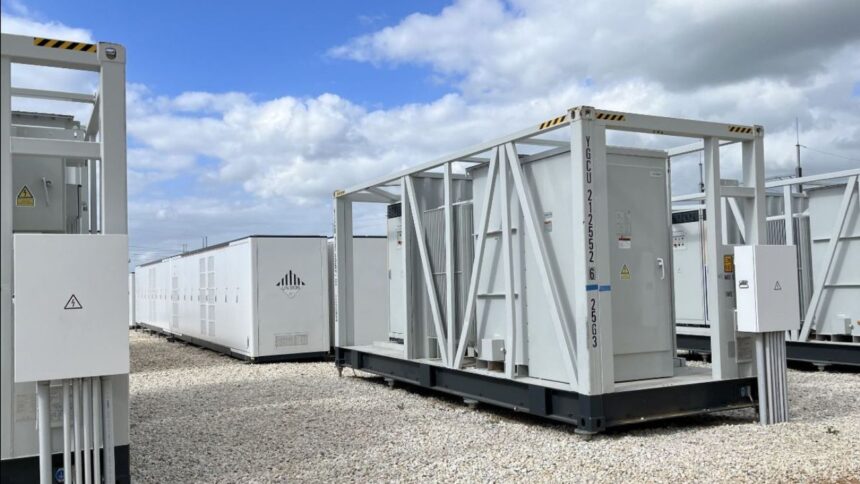 Proyecto BESS-Troya: Sistema de almacenamiento de energía de 200 MW en Vallenar