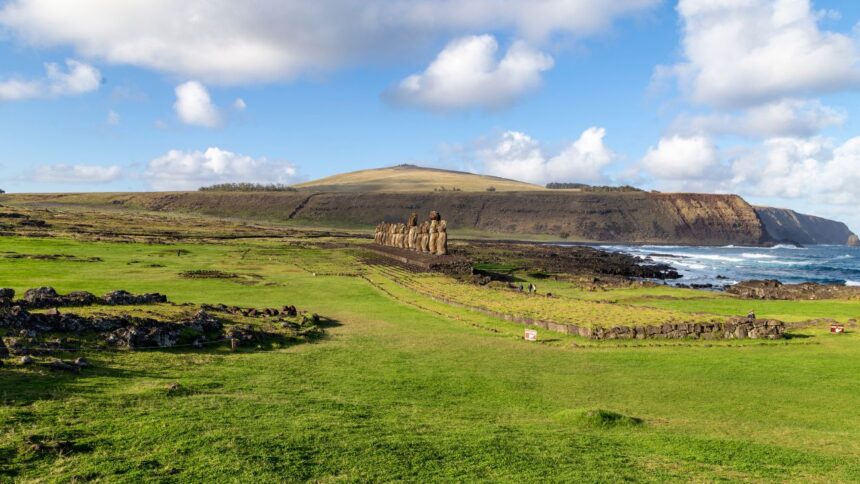 Comienzan trabajos de pavimentación en la isla de Rapa Nui