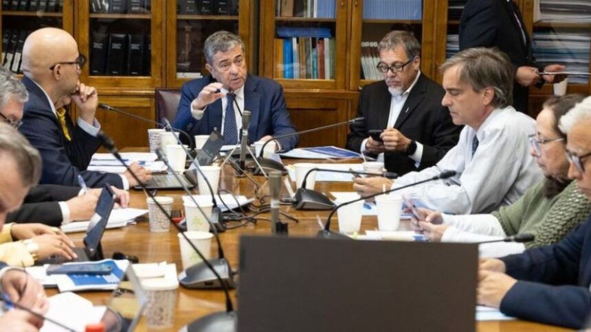 Avanzan positivamente las reformas de pensiones en Chile Vamos