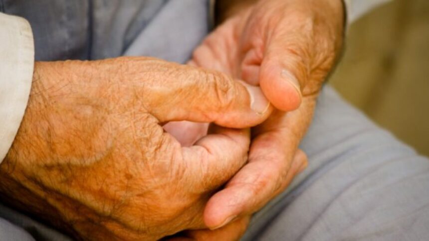 Adulto mayor asaltado por falsos asistentes sociales en Puerto Montt