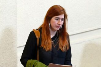 Suspensión de Catalina Pérez en Comisiones por Investigación de Corrupción