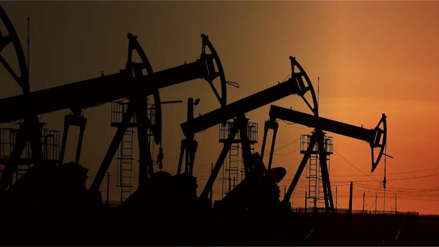 Aumento récord de la demanda mundial de petróleo: crecimiento de 1,5 millones de b/d.