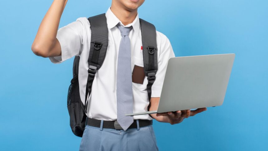 Beneficios estatales para aliviar gastos escolares en marzo 2025