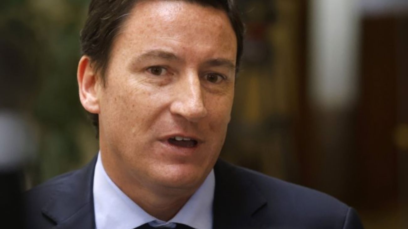 Presidente Republicano insta a Matthei a oponerse a reforma de pensiones Presidente Republicano insta a Matthei a oponerse a reforma de pensiones
