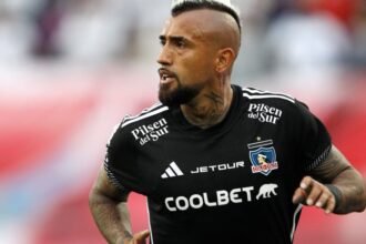 Arturo Vidal insta a resolver paro del Sifup y critica interrupciones