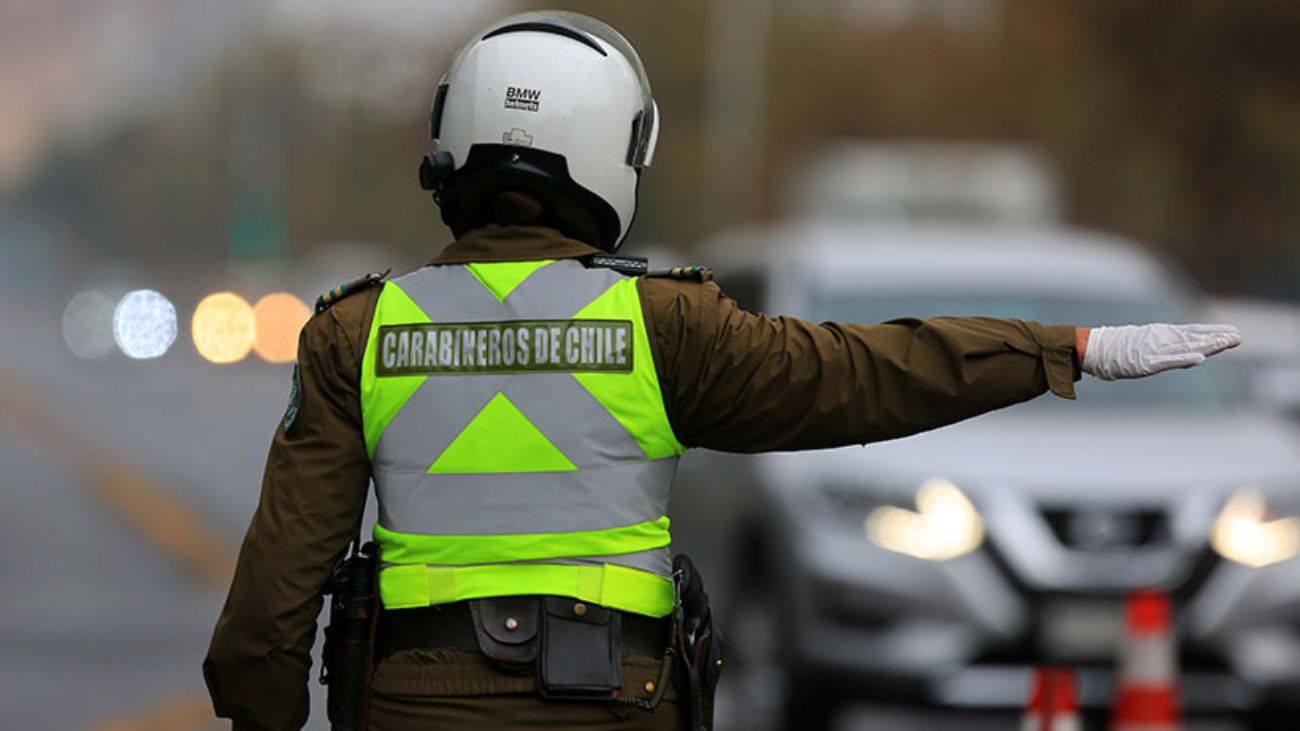 Conductor detenido por alcotest positivo y vehículo con $3.6 millones en multas Conductor detenido por alcotest positivo y vehículo con $3.6 millones en multas