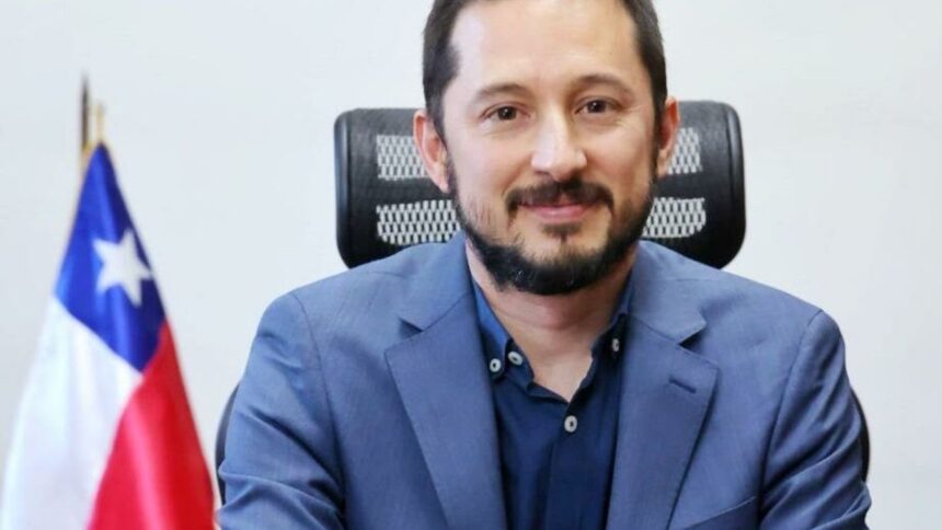 Ministro de Bienes Nacionales se refiere a polémica sobre compra de casa de Allende