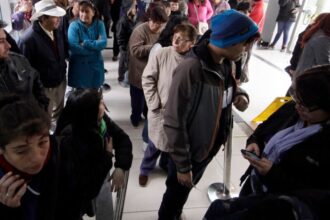 Denuncian catástrofe sanitaria por listas de espera en Chile