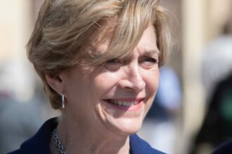 Cuestionan a Chile Vamos por postura en reforma de pensiones