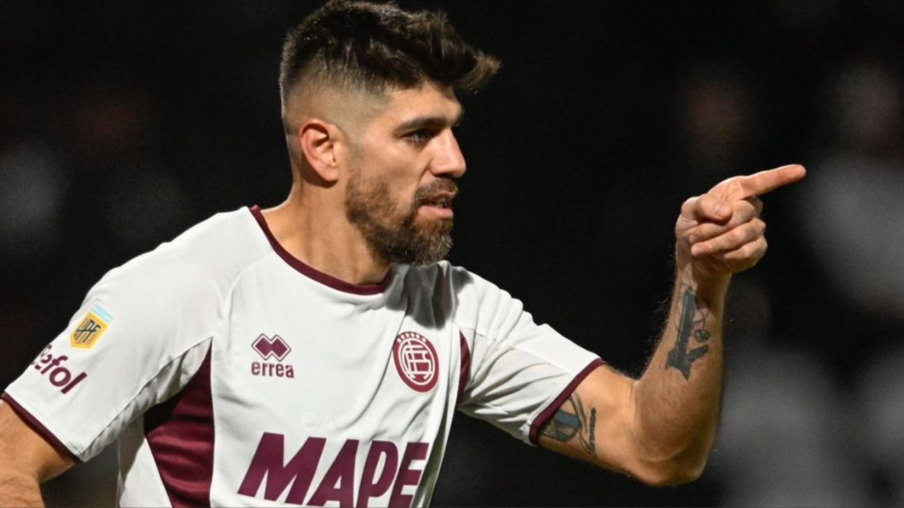 Leandro Díaz no fichará por la U de Chile: consecuencias inesperadas Leandro Díaz no fichará por la U de Chile: consecuencias inesperadas