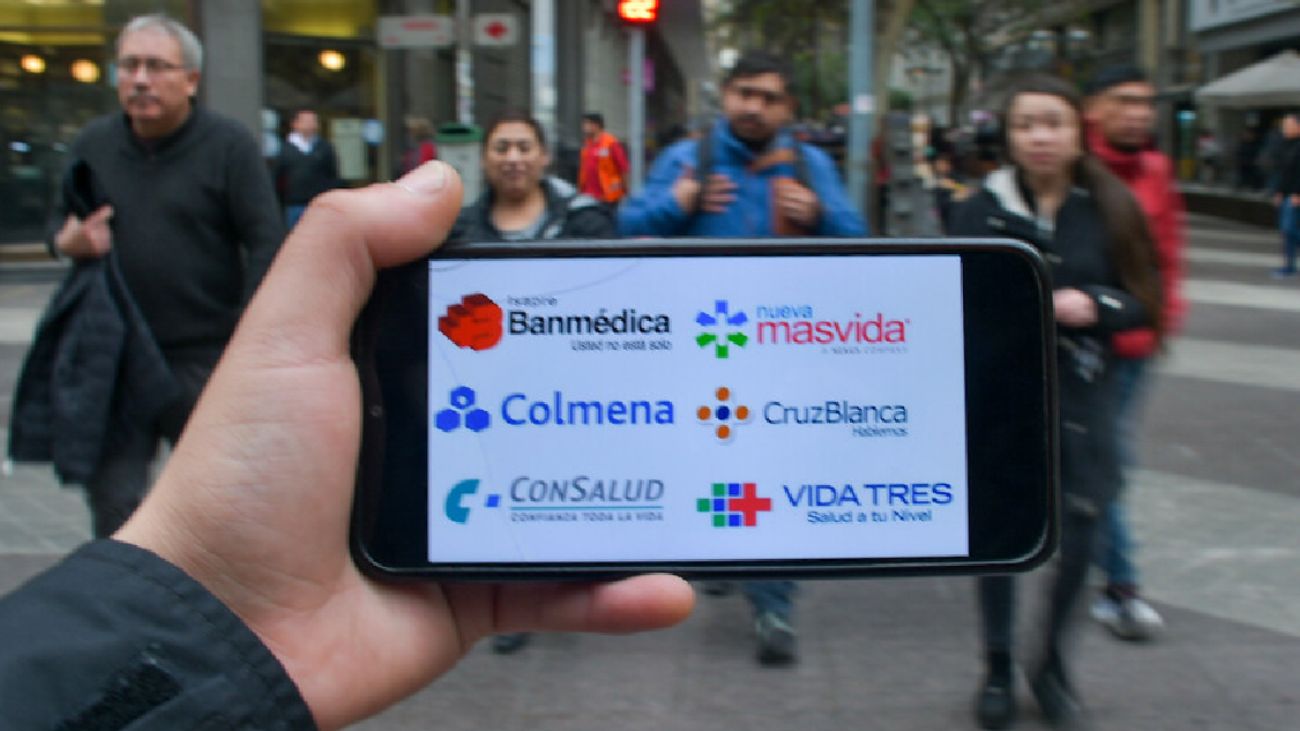 Isapres devolverán excedentes acumulados a cotizantes en enero de 2025 Isapres devolverán excedentes acumulados a cotizantes en enero de 2025