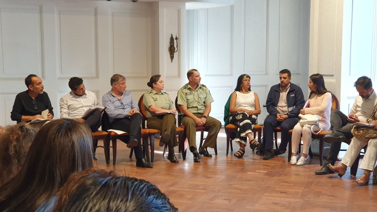 Escándalo en el Congreso: Ministros ausentes en reunión con damnificados Escándalo en el Congreso: Ministros ausentes en reunión con damnificados