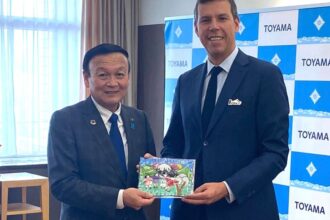 Alcalde de Renca fortalece alianza con Toyama por el medio ambiente