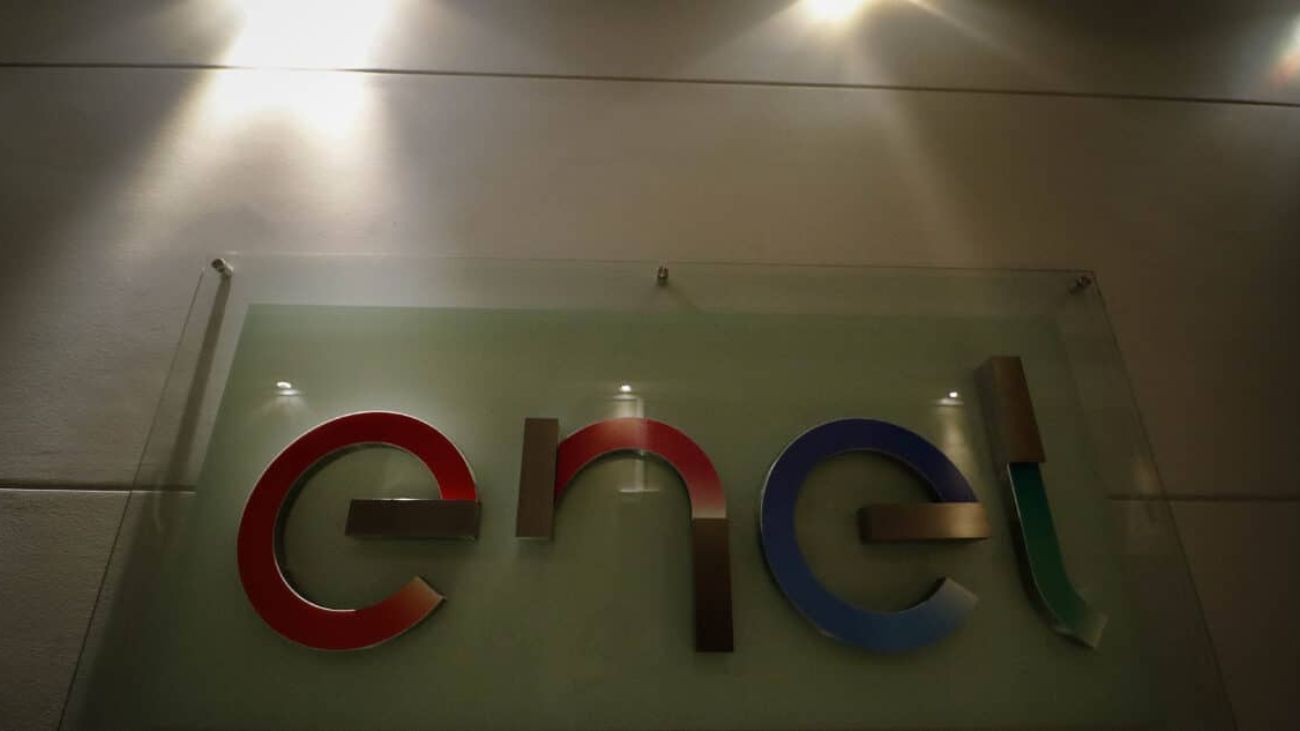 Enel desafía multa millonaria por cortes de energía en Chile Enel desafía multa millonaria por cortes de energía en Chile