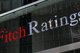 Chile mantiene clasificación 'A-' con perspectivas estables: Fitch Ratings