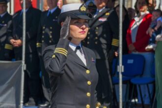 Primera mujer capitán de puerto en la Armada de Chile