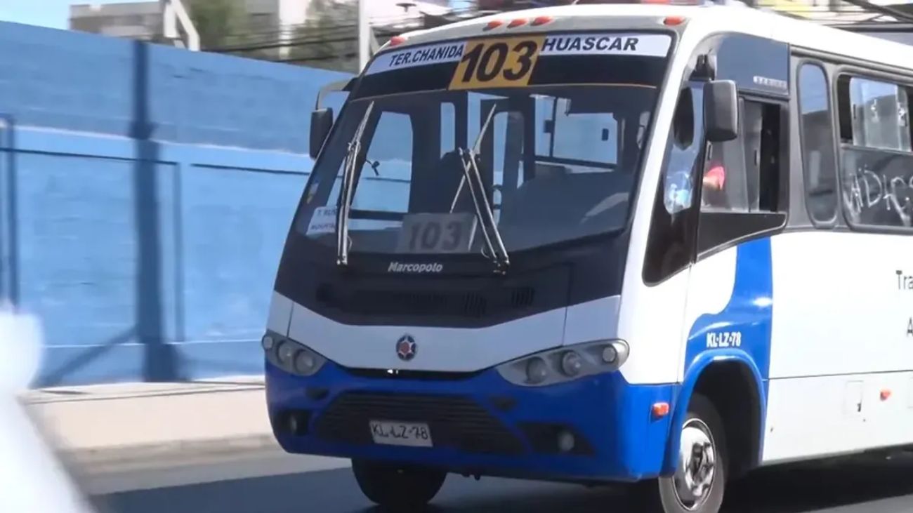 Escándalo en Antofagasta: Chofer despedido por maltrato a pasajeros Escándalo en Antofagasta: Chofer despedido por maltrato a pasajeros