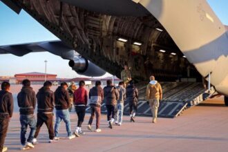 México desmiente rumores de rechazo a vuelo de deportados