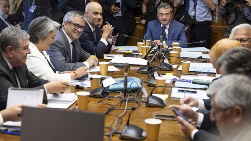 Avance positivo de reforma de pensiones en el Senado: detalles clave