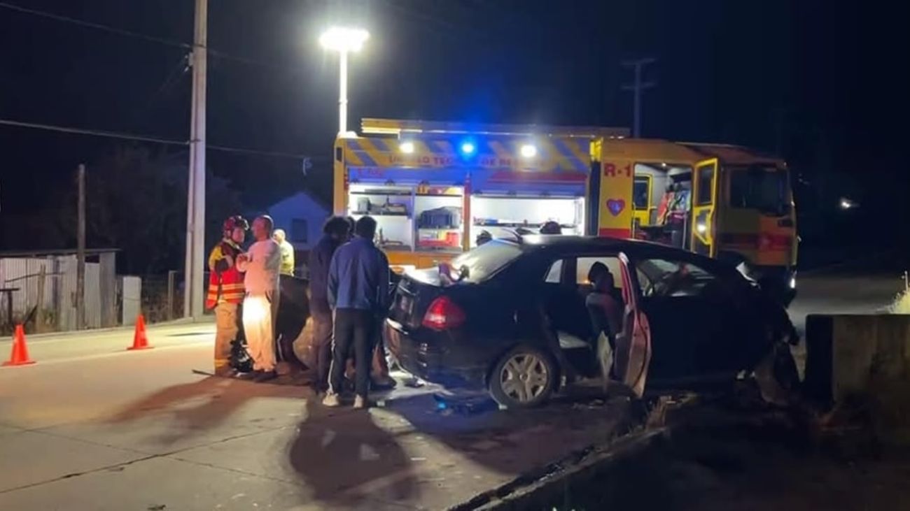 Fatal accidente de tránsito en Quellón: conductor pierde la vida en Ruta 5 Fatal accidente de tránsito en Quellón: conductor pierde la vida en Ruta 5
