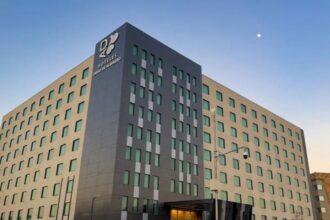 Hotel fantasma de Pudahuel: millonaria inversión detenida por burocracia municipal