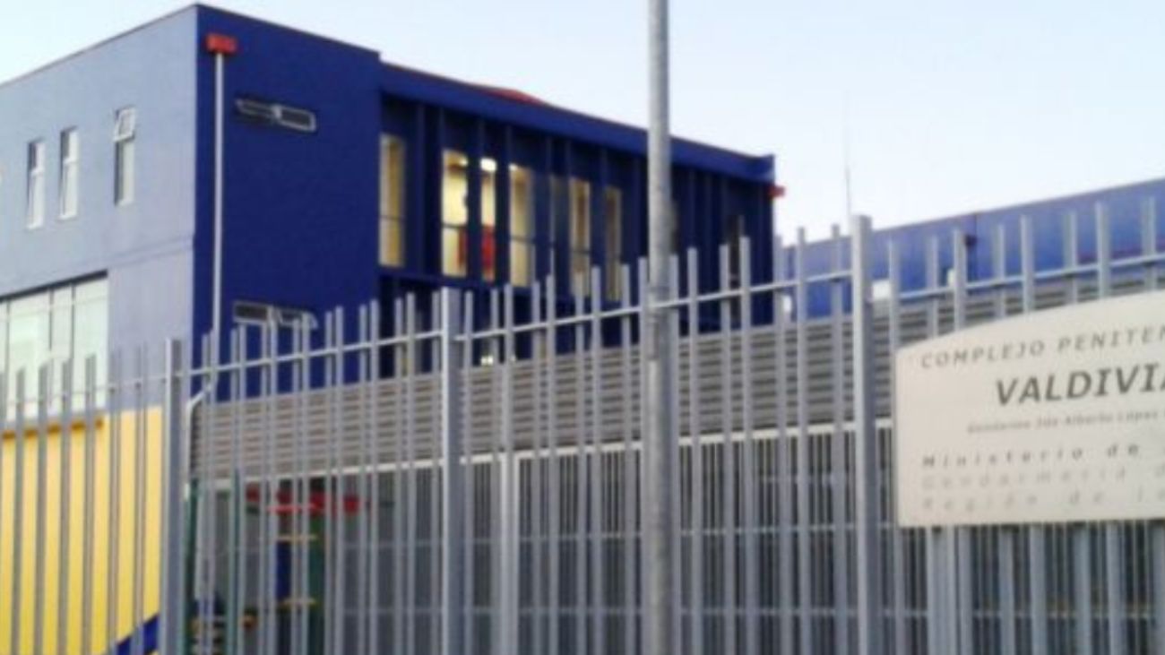 Intento de fuga frustrado en penal de Valdivia: internos trasladados Intento de fuga frustrado en penal de Valdivia: internos trasladados
