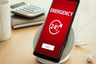 Directorio completo de líneas de emergencia y asistencia en Chile