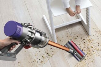 MediaMarkt lanza la oferta especial de la aspiradora Dyson v8 Advance