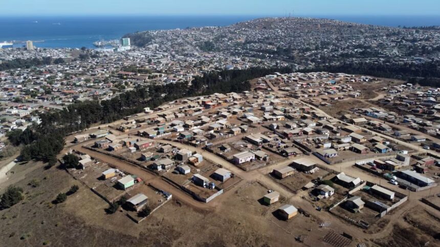 Dirigentes buscan solución con cooperativas para evitar desalojo en San Antonio