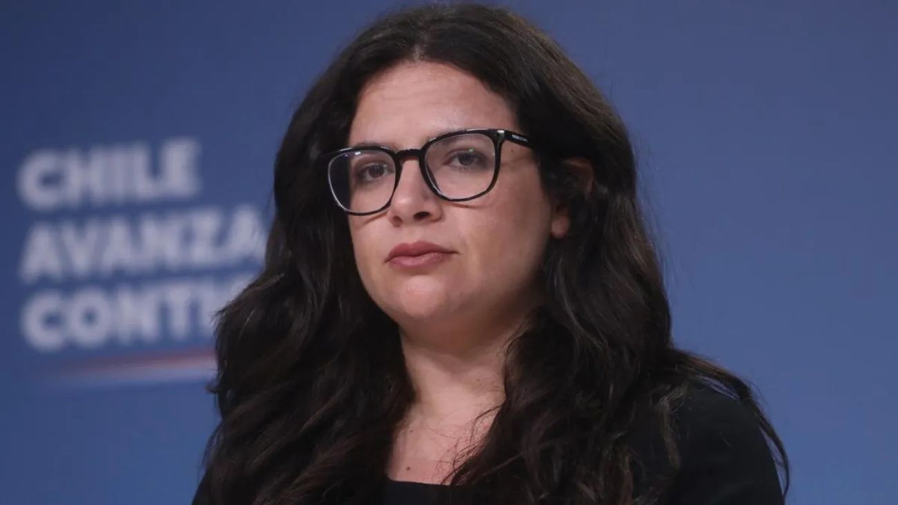 Ministra busca acuerdo para legalizar el aborto en Chile Ministra busca acuerdo para legalizar el aborto en Chile