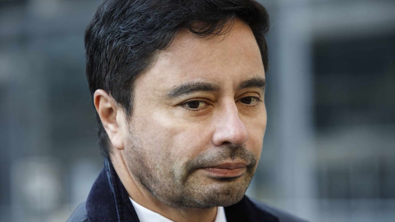 Propuesta de Rodolfo Carter: Prohibir educación a niños migrantes en Chile Propuesta de Rodolfo Carter: Prohibir educación a niños migrantes en Chile
