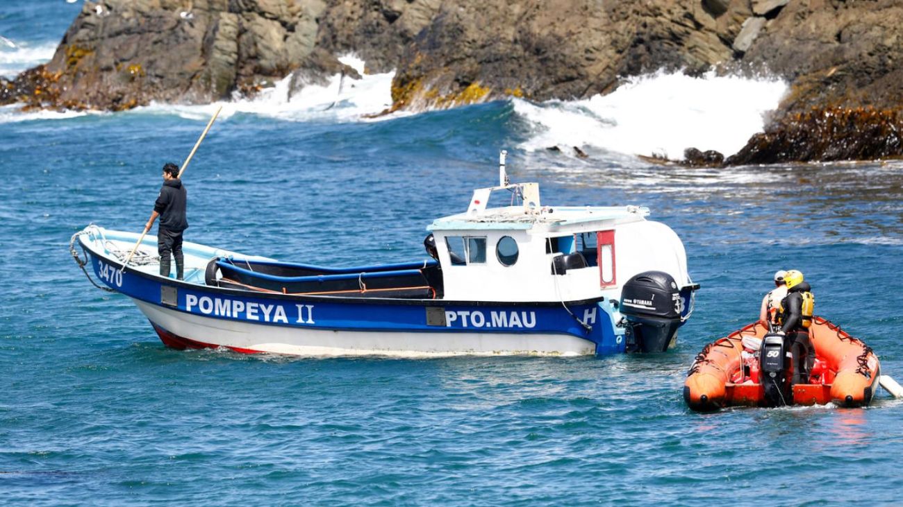 Tragedia en Bahía Mansa: naufragio deja 7 víctimas fatales Tragedia en Bahía Mansa: naufragio deja 7 víctimas fatales