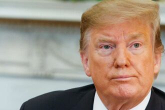 Trump prohíbe financiación de cirugías de transición de género en niños