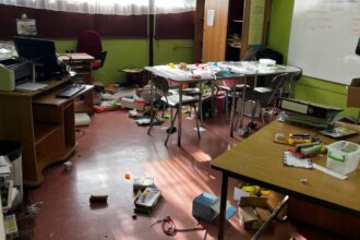 Vandalismo en Escuela de Coronel causa daños por 50 millones