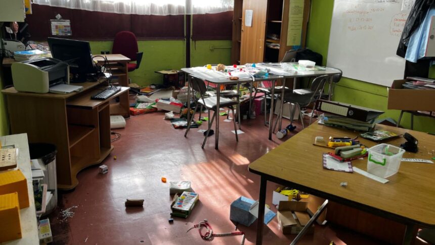 Vandalismo en Escuela de Coronel causa daños por 50 millones