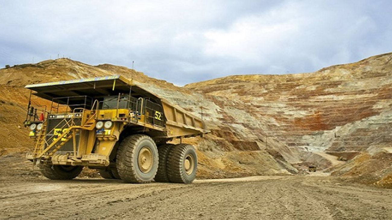 Desafíos en permisología para inversiones mineras en Chile: ¿Cómo impulsar US$ 83.000 millones hasta 2033? Desafíos en permisología para inversiones mineras en Chile: ¿Cómo impulsar US$ 83.000 millones hasta 2033?