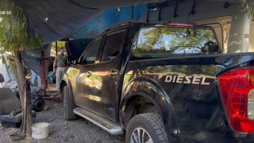 Descubren centro de acopio de vehículos robados en San Bernardo