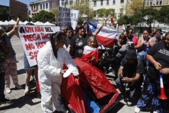 Huelga de hambre por bono acogida universal tras megaincendio en Valparaíso