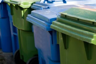 Escándalo en Puente Alto: más de 4 mil contenedores de basura abandonados