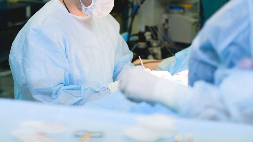 Confirman indemnización de $250 millones por negligencia en cirugía oftalmológica